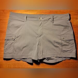 Eddie Bauer Cargo 14